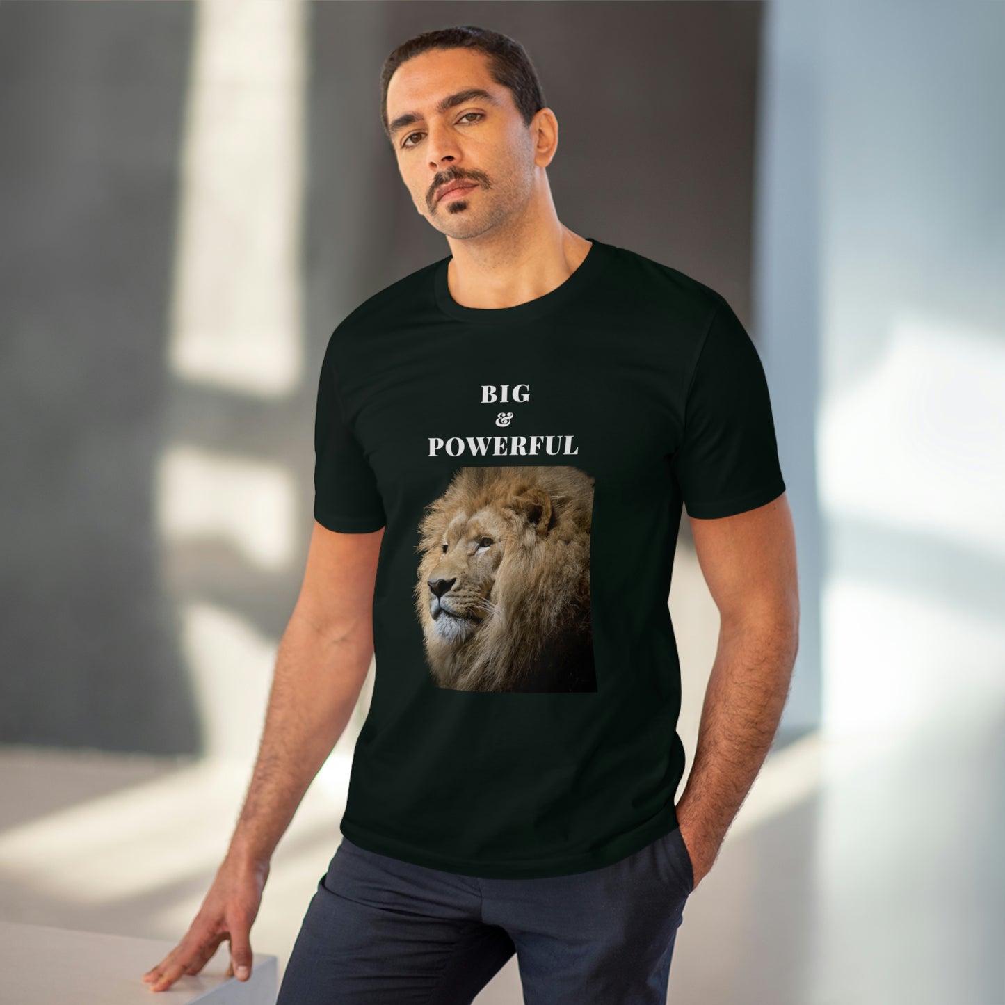 BIG & POWERFUL T-shirt
