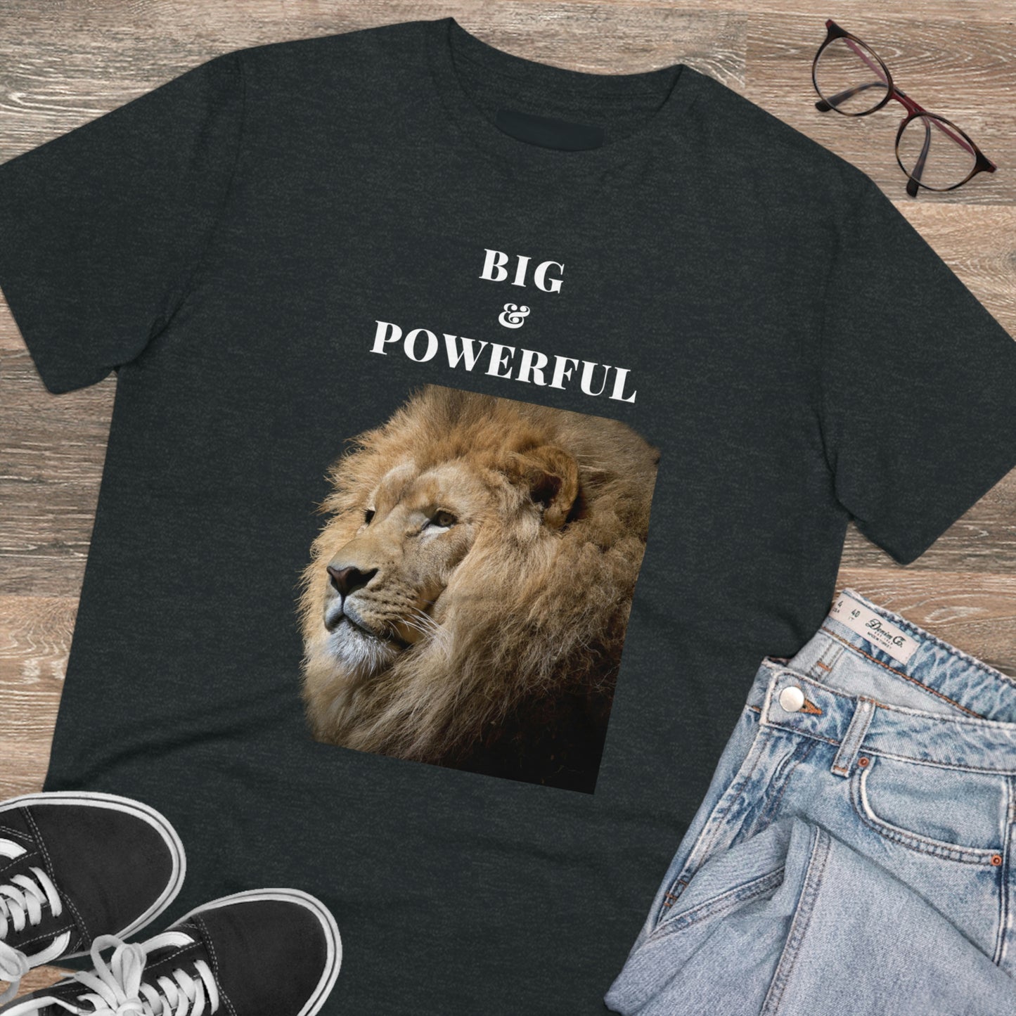 BIG & POWERFUL T-shirt