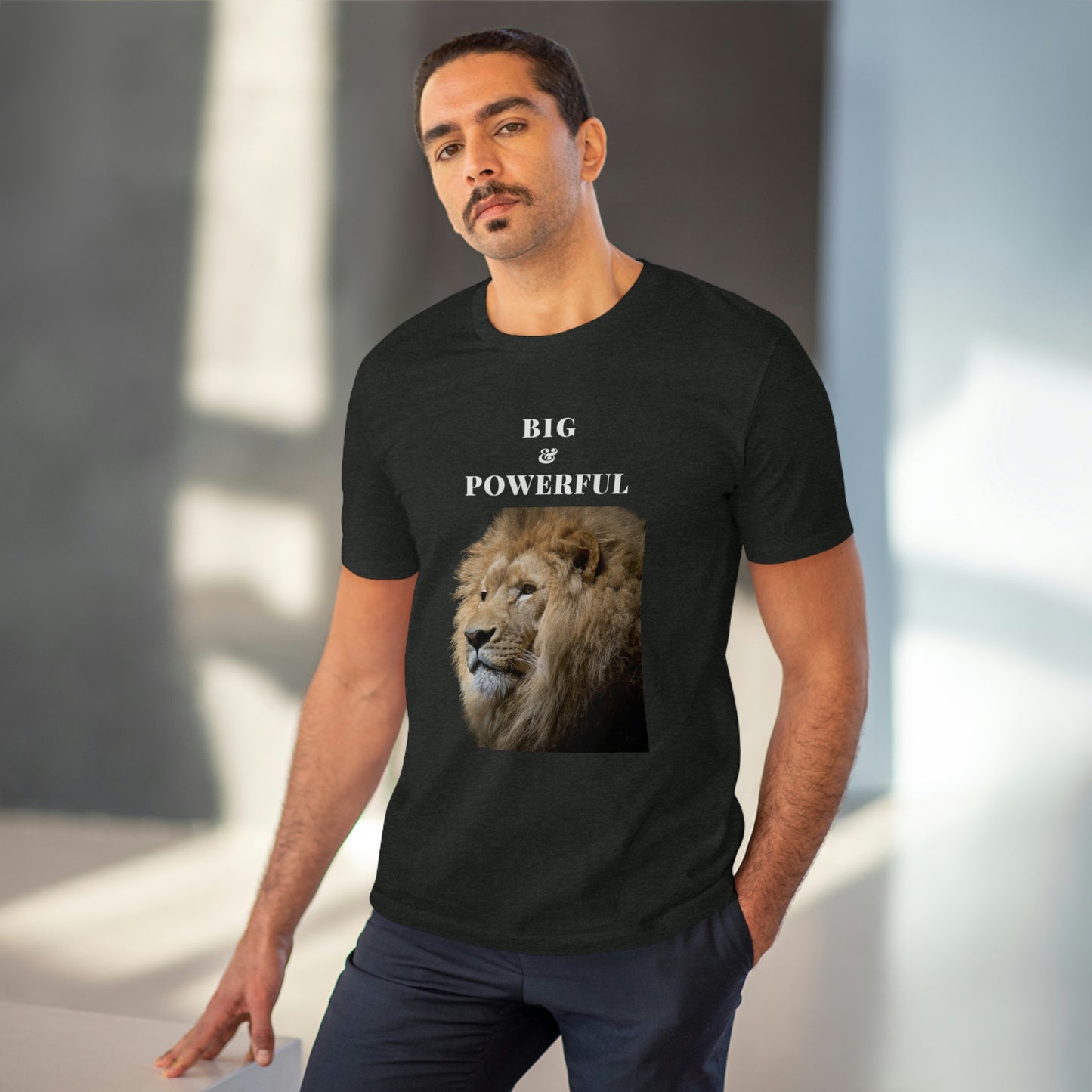 BIG & POWERFUL T-shirt